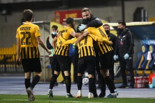 «Қайрат» бас бапкерге қатысты мәлімдеме жасады