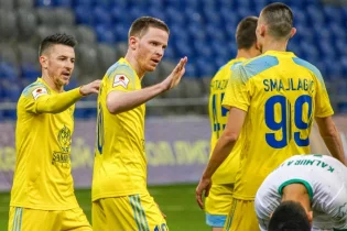 Марин Томасов Фокси Кетевоаманың тарихи рекордын қайталады