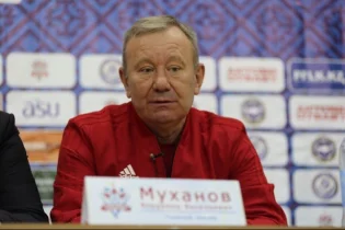 Владимир Мұханов: «Ойыншылардың есінде алдыңғы бапкерлердің тактикасы сақталған»