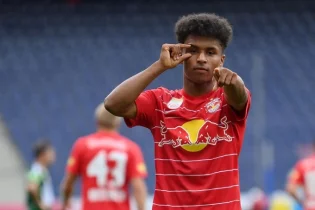 Кәрім Адейеми - Холандтан кейінгі жарық жұлдыз