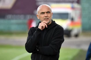 «Ордабасының» бас бапкері туралы: ол ерекше психолог