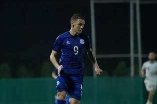 Шотландиялық журналис Чесноковтың трансфері туралы: «Хартс» алғашқылардың бірі болып футболшымен келісімшартқа отыруға ниетті