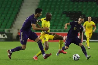 «Елімай» ҚПЛ-2025-ті ұтады. Семейлік өте белсенді, енді Того құрамасының футболшысын алды