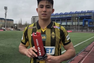 Дастан Сәтпаев “Қайратға” жеңіс әкелді