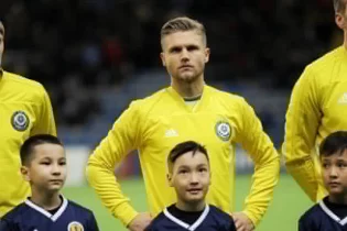 Али Алиев Италия чемпионын Қазақстан құрамасына шақырды