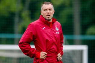 Бұл да бір жыр болды ғой. Артем Дзюба «Қайрат» жейдесін киетін болды