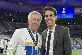 Кака Анчелоттимен Бразилия құрамасында қайта қауышуға дайын