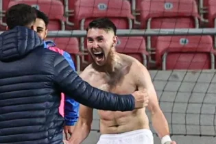 Аққудың соңғы әні: Абат Түркияда соңғы голын салды