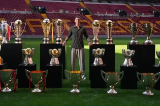 Фернандо Муслера “Галатасарайдағы” 14 жылдық мансабын аяқтады