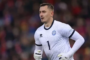 Неге ұлттық құрамада Стас Покатиловқа сенім артылды?