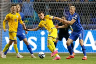 Daily Record: Орыстар Ислам Чесноковты "Хартстан" тартып алғысы келеді