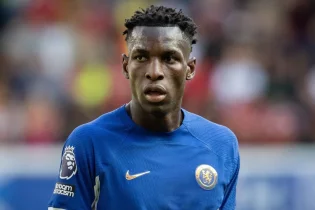 “Челси” Джексонды £100 миллионға бағалап отыр, шабуылшыға “АС Милан” қызығушылық танытуда