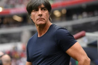 Йоахим Лёв Өзбекстан құрамасымен келіссөз жүргізіп жатыр