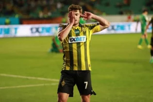 Жоржиньо өз командасының кезекті ойынына қатыса алмайтын қаупі жоғары