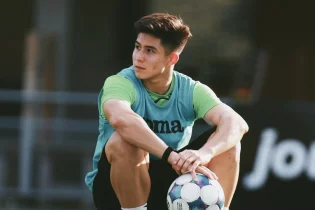 17:1? Мейлі жолдастық ойын болса да «Слован» кеше осылай жеңіпті. Ал «Қайрат» алдымен Финляндия чемпионынан өтіп алсын