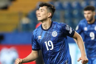 Бұны да жақсы ырымға баладық. Зайнутдинов мәскеулік «Динамо» сапында 19-нөмірмен өнер көрсетеді