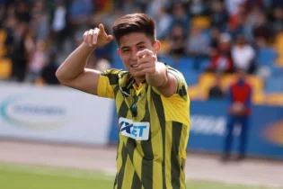 Криштианудың ізімен? Мамандар Дастан Сәтпаевты Роналдумен салыстырды