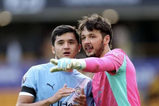 “Манчестер Сити” Хусановты алаңға шығарып, АПЛ-дың алғашқы ойынында төрт гол соқты