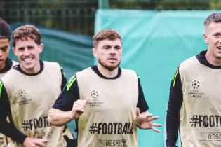 “Селтик” “Қайратты” таптап өтеді” Британдық сарапшылар “Қайратқа” Глазгода шанс жоқ, оларды ірі есеп күтіп тұр деп болжауда. Шотландиялықтар интригасын Алматыға қалдырмайды дейді