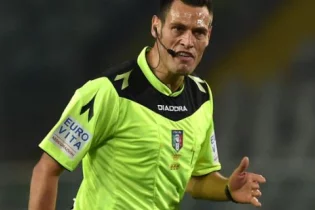 Шотландиялық жанкүйерлер матч басталмай жатып, бойларына қорқыныш ене бастаған деседі