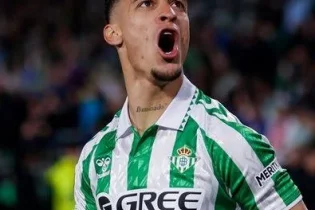 “Манчестер Юнайтед” Антониді “Реал Бетиске” сатуға келісім берді