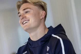 “Қайраттың” қарсыласы “Спортинг” негізгі ойыншысынан айырылды