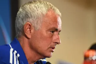 Жозе Моуриньо Қазақстанға келуге қарсы емес