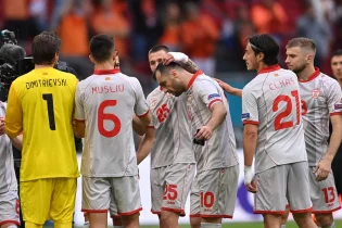 Солтүстік Македония топта көш бастады