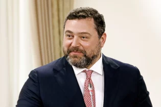 Турлов, Ломтадзе, Кан және Қозбақов кім қай клубты иеленбек?