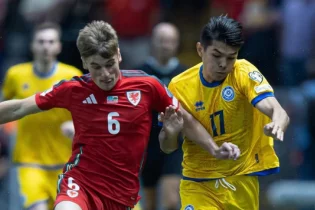 Ғалымжан Кенжебек Ресей чемпионатына ауысады