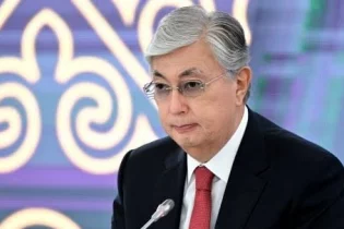 Тоқаев Көкшетауға жаңа футбол стадионын салуды тапсырды