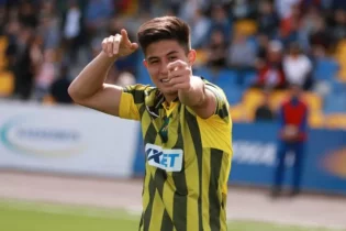 Дастан Сәтпаев “Қайрат” командасымен бірге  Чемпиондар Лигасы тарихына кіруі мүмкін