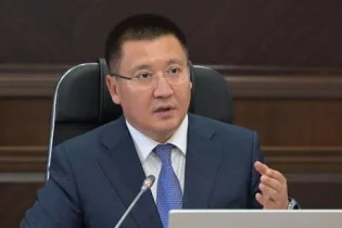 Павлодар футболын қайта тірілтетін жоба басталмақ. 12 мың орындық жаңа стадион немесе тарихи аренаны үлкен өзгеріс күтіп тұр