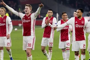 “Аякс” командасы өзбек ойыншыларын тәрбиелеп шығармақшы