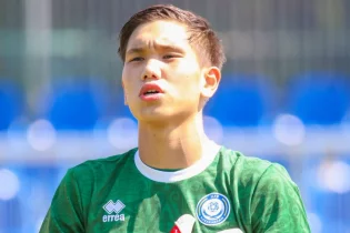 Ресейліктер Шерхан Қалмұрзаны Акинфеевке теңеді