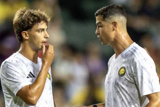 Криштиану Роналду Португалдық сыншыларға ашуланды: “Футболдан хабары жоқ ақымақтар!”