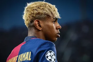 Ламин Ямал 2026 жылғы “Алтын допқа” үміткерлер рейтингінде көш бастады