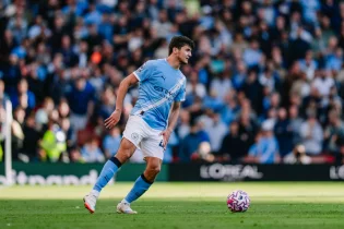 Пеп Гвардиола Өзбекстандық футболшы жайлы жағымсыз жаңалықпен бөлісті