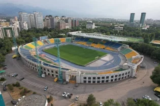 “Қайрат” пен “Реал Мадрид» арасындағы кездесуге келген жанкүйерлерді қатаң тексеріс күтіп тұр