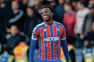 Эдди Нкетианың соңғы минуттағы голы “Кристал Пэласты” жеңіске жеткізіп, “Ливерпульдің” жеңісті сериясын үзді