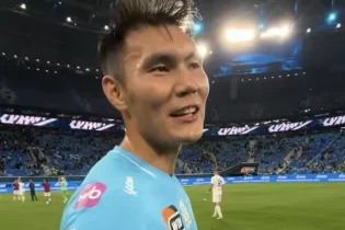 Нұралы Әліп мерейтойлық матчында “Зенитке” жеңіс сыйлады