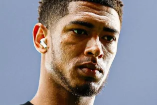 Беллингем Англия ұлттық құрамасының жыл ойыншысы атанды