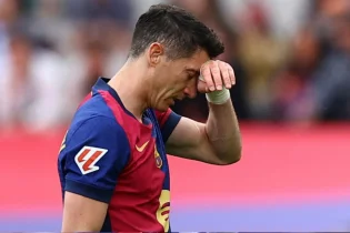 Левандовский бір айға жуық уақытқа қатардан шықты