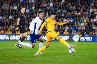 УЕФА Қазақстан құрамасына айыппұл салды