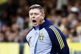 Данияның “залымын” Швеция құрамасынан қуып жіберді