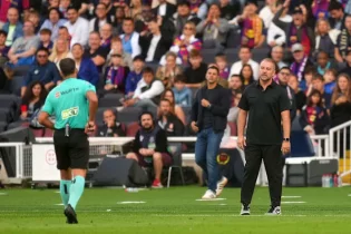 “Барселона” “Реал Мадридке” қарсы ойынға бапкерсіз шығады