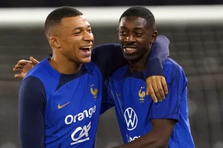 Дембеле Мбаппенің “Алтын допты” иеленетініне сенімді