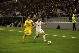 «Қайрат» пен «Астана» негізгі құрамда кімдерге сенім артады?