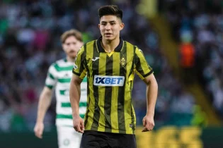 «Челси» Дастан Сәтпаевты жалға бермейді, өзінде қалдырады! Клуб өкілдері шабуылшының шеберлігіне тәнті