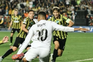 QJ League маусымының жабылу рәсімінде ерекше оқиға орын алды